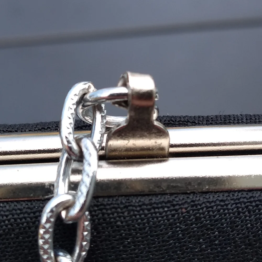 Vintage Black Evening Bag Purse, Silver Chain Strap, Hinged Opening, Clo… - Picture 11 of 13